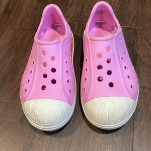 Girl’s Pink Crocs